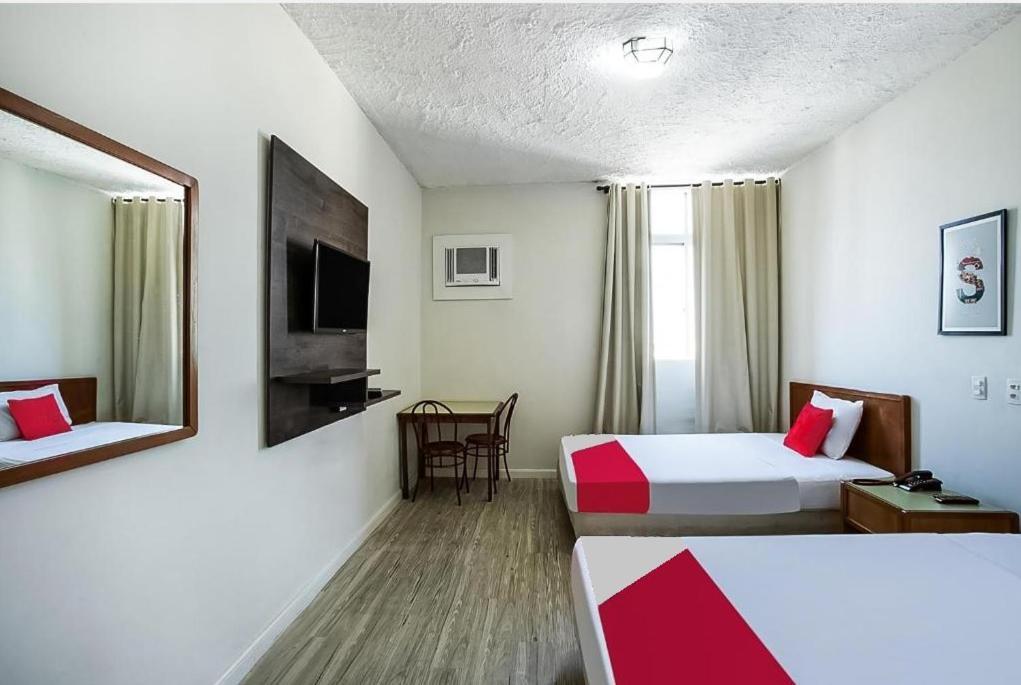 Hotel Interamericana Bagian luar foto