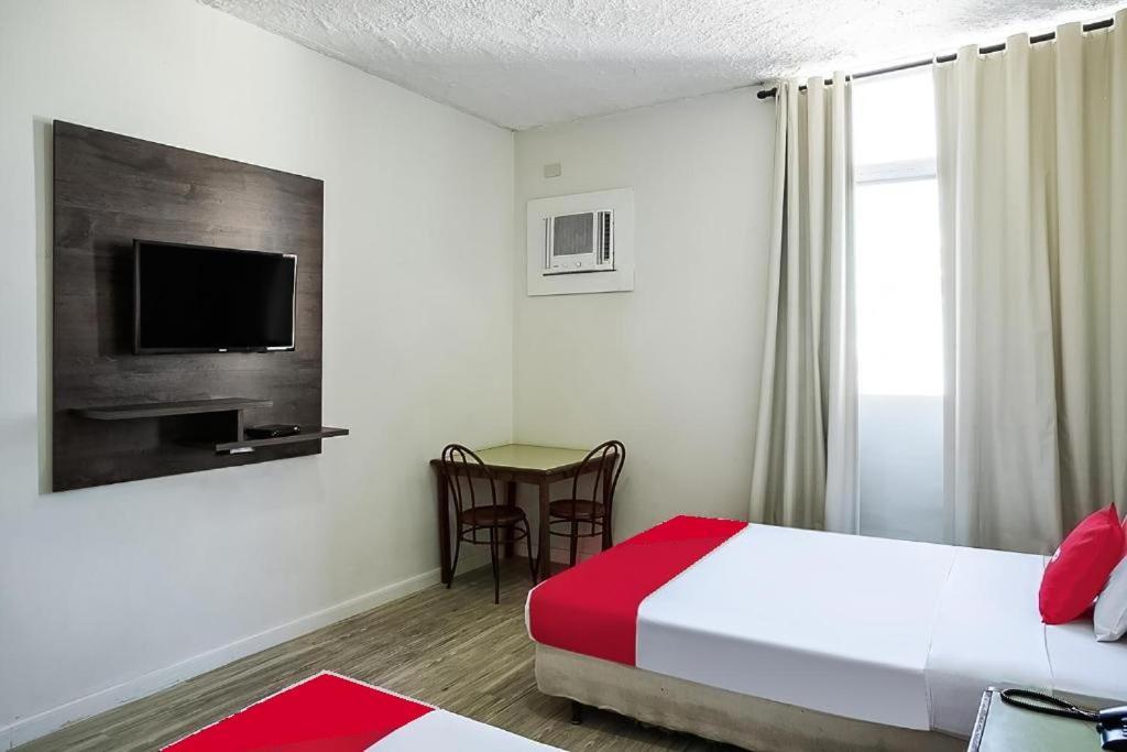 Hotel Interamericana Bagian luar foto