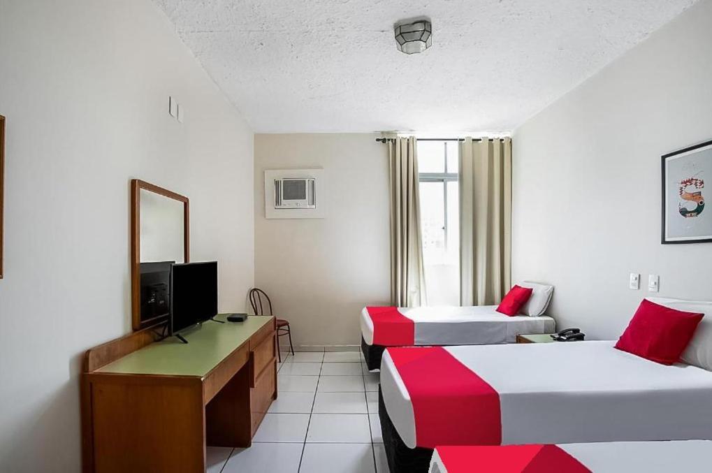 Hotel Interamericana Bagian luar foto
